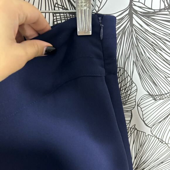 CAbi Midnight in Paris Navy Blue Pleated Trousers Women's Size 4 - Picture 3 of 9